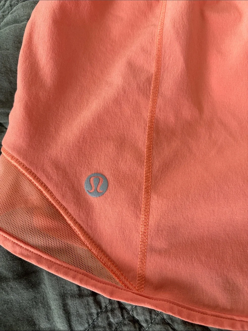 Lululemon Hotty Hot Shorts High Rise 4” inseam